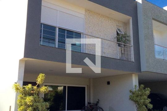 Fachada de casa de condomínio à venda com 3 quartos, 250m² em Sarandi, Porto Alegre