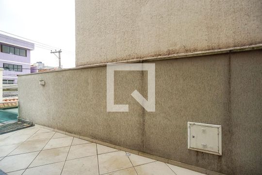 Vista da sala de casa à venda com 2 quartos, 75m² em Vila Esperança, São Paulo