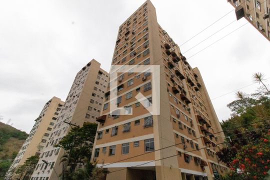 Fachada de apartamento para alugar com 2 quartos, 55m² em Santa Rosa, Niterói