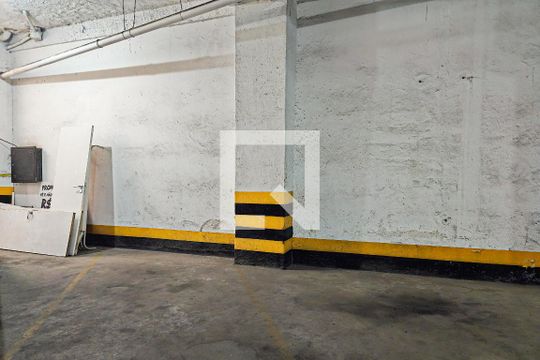 Garagem de apartamento para alugar com 4 quartos, 160m² em Centro, Salvador