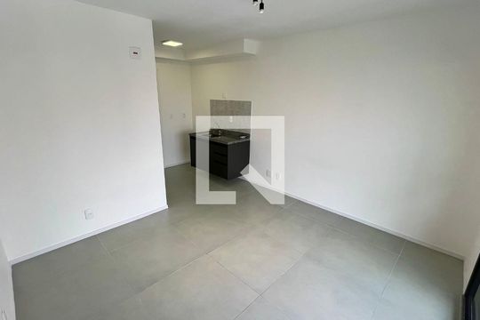 Quarto de kitnet/studio para alugar com 1 quarto, 27m² em Pinheiros, São Paulo