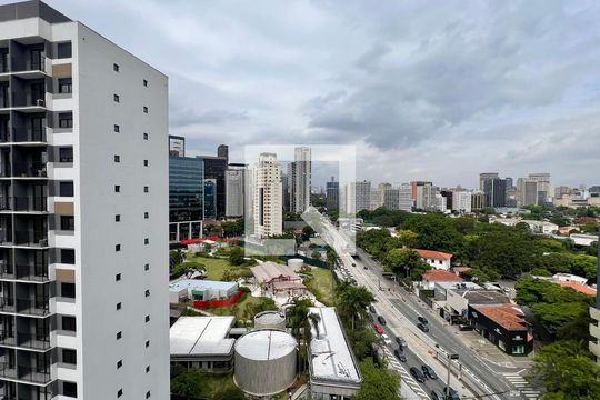 Sacada de kitnet/studio para alugar com 1 quarto, 27m² em Pinheiros, São Paulo