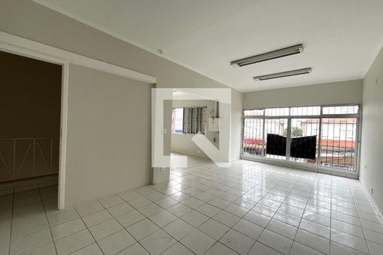 Casa para alugar com 3 quartos, 150m² em Vila Guarani (zona Sul), São Paulo