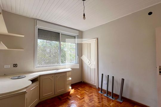 Quarto 1 de apartamento para alugar com 2 quartos, 118m² em Alto de Pinheiros, São Paulo