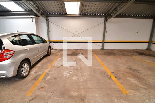 Garagem de apartamento à venda com 2 quartos, 145m² em Nova Campinas, Campinas