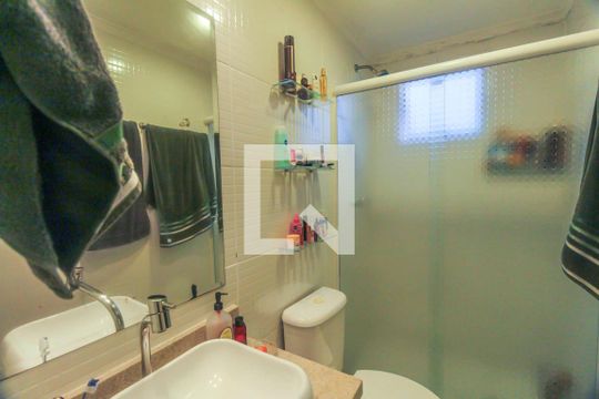 Banheiro de apartamento à venda com 2 quartos, 48m² em Vila Independencia, São Paulo