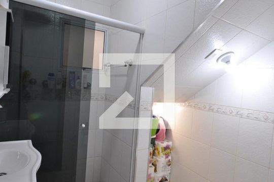 Banheiro 1 de casa à venda com 4 quartos, 340m² em Jardim Brasil (zona Norte), São Paulo