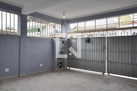 Garagem de casa à venda com 4 quartos, 340m² em Jardim Brasil (zona Norte), São Paulo