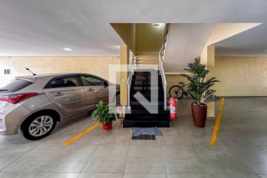 Garagem de apartamento à venda com 2 quartos, 150m² em Jardim Paraíso, Santo André