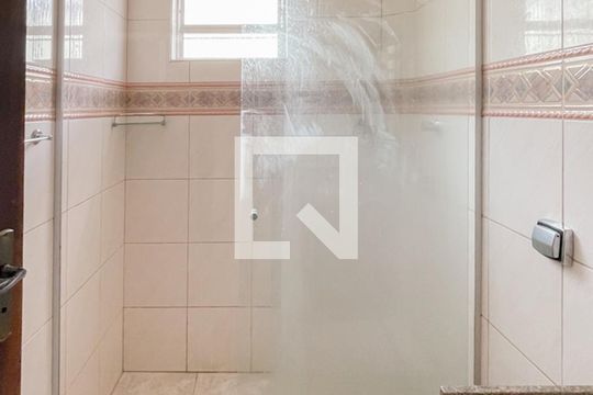 Banheiro Social de casa à venda com 2 quartos, 117m² em Paulicéia, São Bernardo do Campo