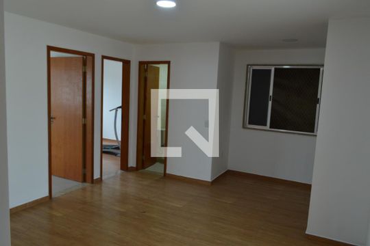 Sala 2 de casa de condomínio à venda com 4 quartos, 220m² em Taquara, Rio de Janeiro