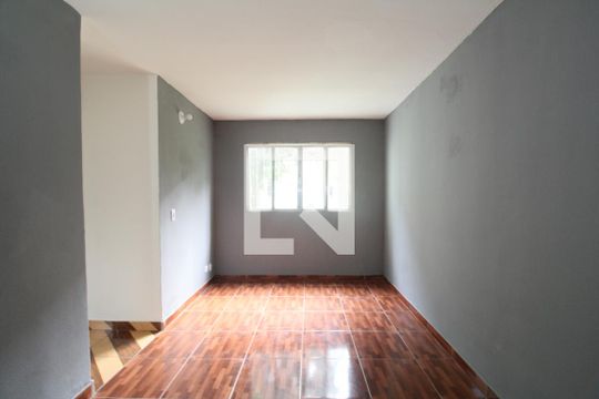 Apartamento para alugar com 2 quartos, 48m² em Parque Pinheiros, Taboão da Serra