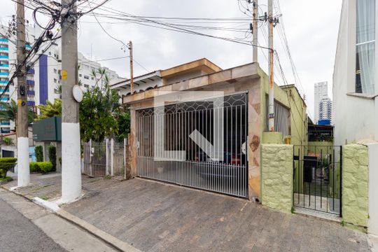 Fachada de casa à venda com 2 quartos, 307m² em Vila Regente Feijó, São Paulo