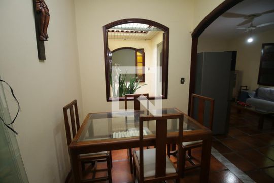 Sala de Jantar de casa à venda com 3 quartos, 256m² em Penha, Rio de Janeiro