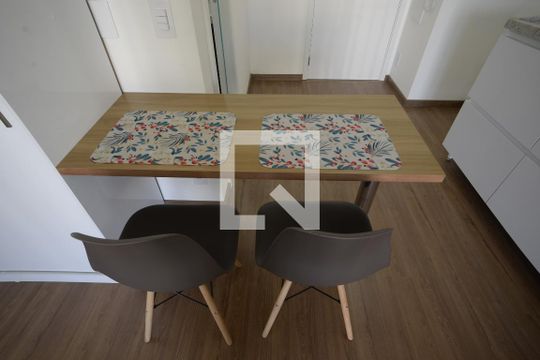 Cozinha de kitnet/studio à venda com 1 quarto, 30m² em Liberdade, São Paulo