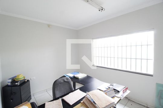 Quarto 2 de casa para alugar com 7 quartos, 350m² em Brasil, Uberlândia
