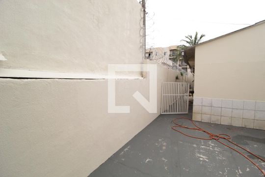Quintal de casa para alugar com 7 quartos, 350m² em Brasil, Uberlândia