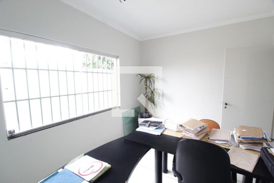 Quarto 2 de casa para alugar com 7 quartos, 350m² em Brasil, Uberlândia