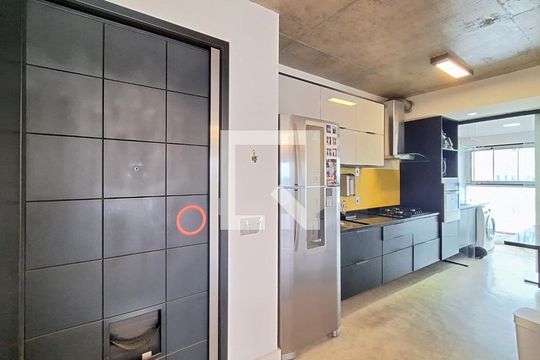 Cozinha de apartamento à venda com 2 quartos, 70m² em Vila Leopoldina, São Paulo