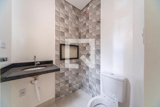 Banheiro do Quarto 2 de apartamento à venda com 2 quartos, 92m² em Jardim Bela Vista, Santo André