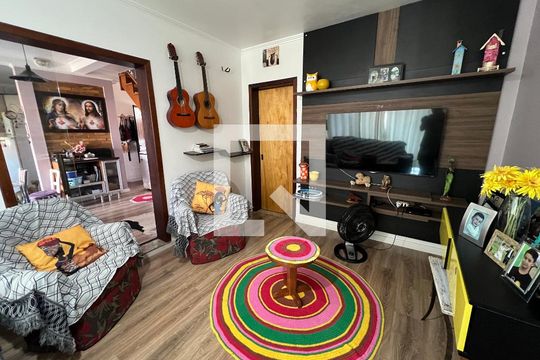 Sala de casa à venda com 2 quartos, 105m² em Canudos, Novo Hamburgo