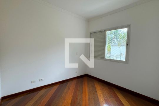 Suíte 1 de casa de condomínio para alugar com 5 quartos, 700m² em Residencial Zero (tambore), Santana de Parnaíba