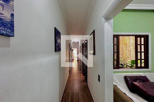 Corredor Quartos de casa à venda com 4 quartos, 290m² em Campo Belo, São Paulo
