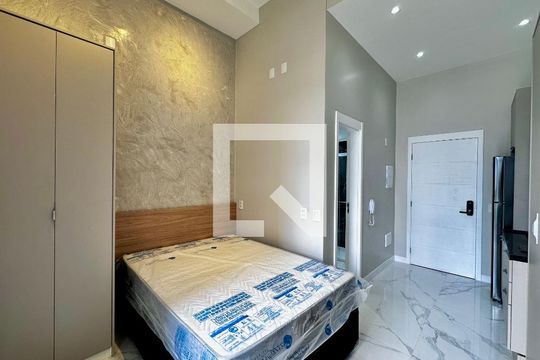 Kitnet/Studio à venda com 0 quarto, 26m² em Jardim das Acacias, São Paulo