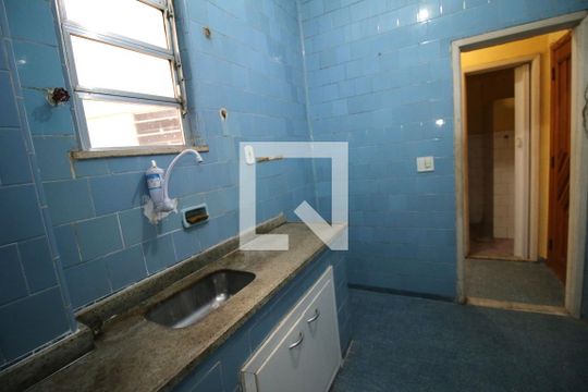 Cozinha de apartamento para alugar com 1 quarto, 50m² em Bonsucesso, Rio de Janeiro