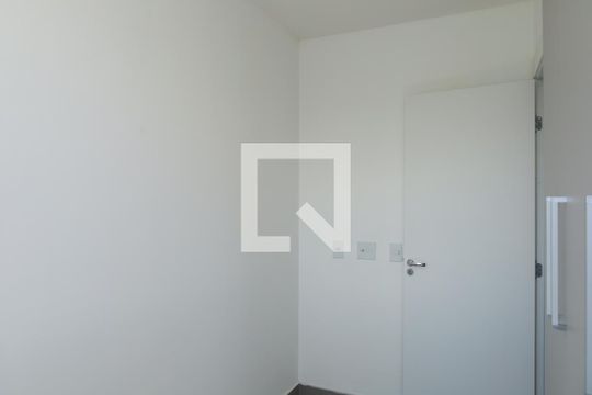 Quarto 2 de apartamento para alugar com 2 quartos, 45m² em Vila Norma, São Paulo
