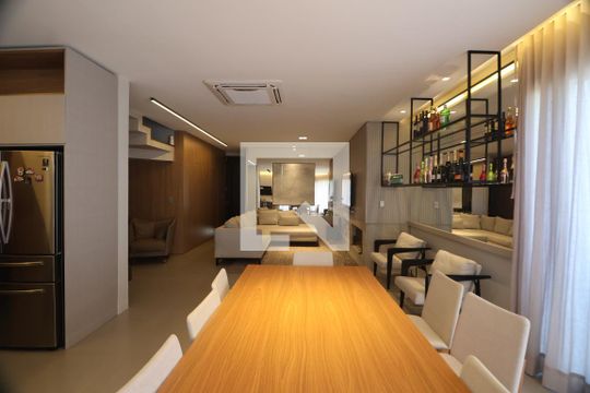 Casa de Condomínio à venda com 4 quartos, 232m² em Fátima, Canoas