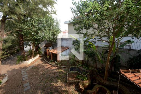 Vista da Suíte 3 de casa para alugar com 5 quartos, 600m² em Capela do Socorro, São Paulo