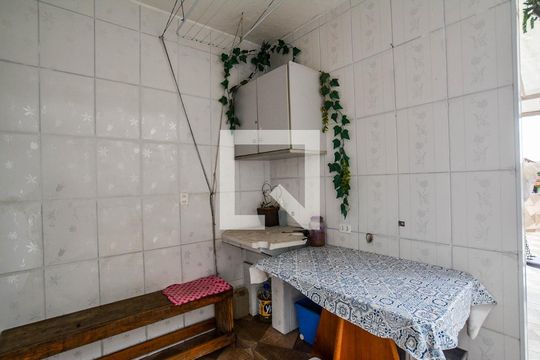 Quintal de casa à venda com 3 quartos, 178m² em Vila Curuçá, Santo André