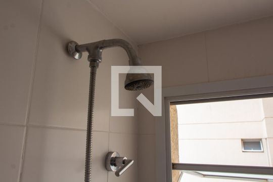 BANHEIRO DA SUITE 1 de apartamento à venda com 3 quartos, 137m² em Loteamento Alphaville Campinas, Campinas