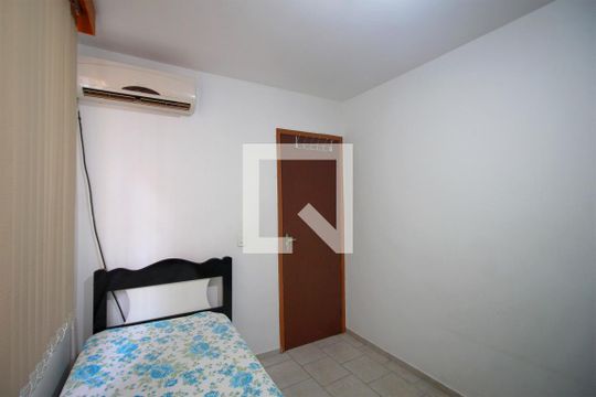Quarto 2 de apartamento para alugar com 2 quartos, 63m² em Sagrada Família, Belo Horizonte