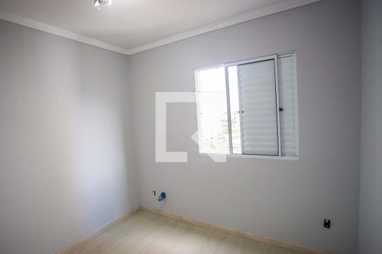 Quarto 1 de apartamento à venda com 2 quartos, 44m² em Canhema, Diadema
