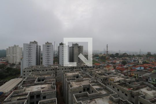 Vista do Quarto 2 de apartamento para alugar com 3 quartos, 68m² em Jardim Jamaica, Santo André