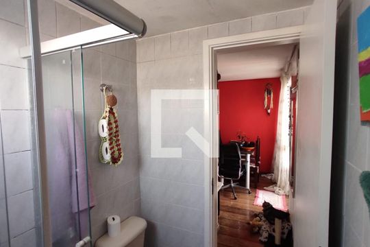 Banheiro de apartamento à venda com 2 quartos, 61m² em Vila Moinho Velho, São Paulo