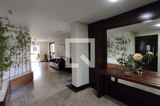 Hall de Entrada de apartamento à venda com 2 quartos, 61m² em Vila Moinho Velho, São Paulo