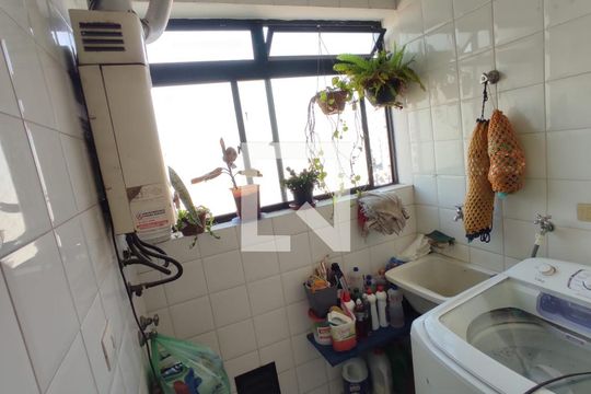 Lavanderia de apartamento à venda com 2 quartos, 61m² em Vila Moinho Velho, São Paulo