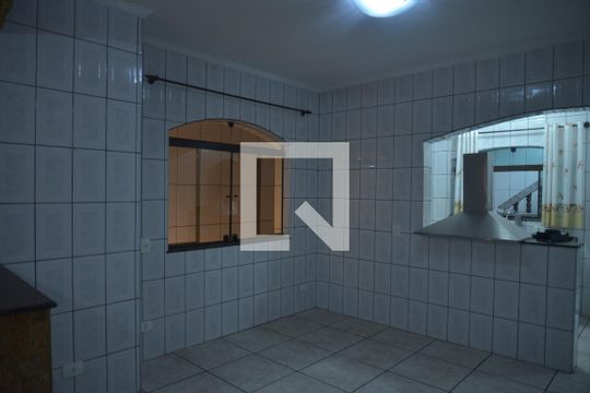 Cozinha de casa para alugar com 4 quartos, 240m² em Jardim Rina, Santo André