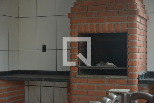 Área gourmet de casa para alugar com 4 quartos, 240m² em Jardim Rina, Santo André