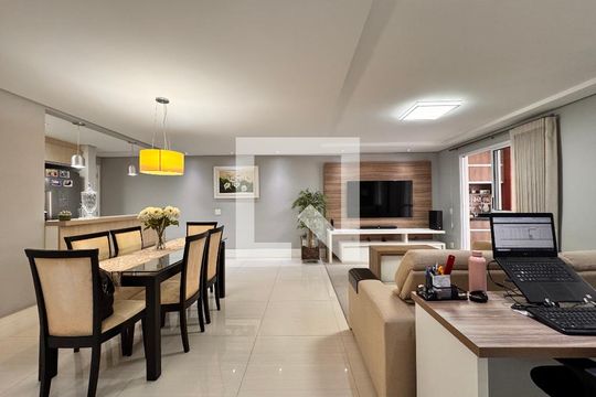 Sala de apartamento à venda com 3 quartos, 115m² em Vila Valparaíso, Santo André