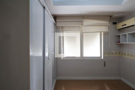 Quarto 2 de apartamento à venda com 3 quartos, 136m² em Centro, Canoas