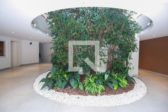 Área comum - Jardim de Inverno de apartamento para alugar com 4 quartos, 278m² em Jardim Fonte do Morumbi, São Paulo