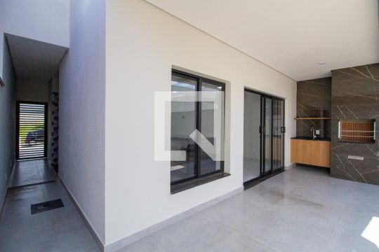 Área externa de casa de condomínio para alugar com 3 quartos, 152m² em Horto Florestal Villagio, Sorocaba