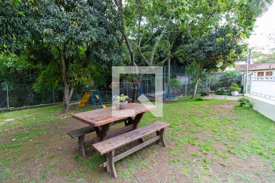 Área comum de casa de condomínio para alugar com 3 quartos, 100m² em Jardim Barbacena, Cotia