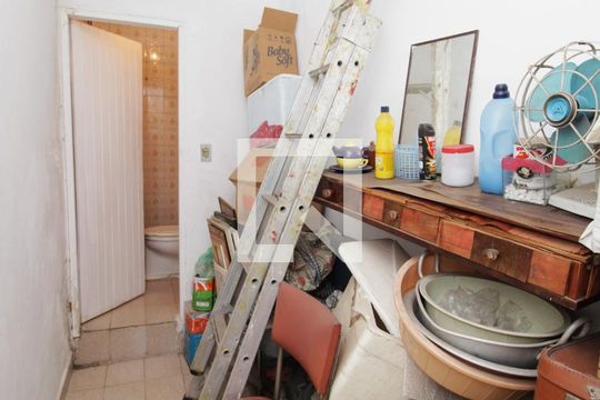 Quarto de Serviço de casa à venda com 2 quartos, 110m² em Tucuruvi, São Paulo
