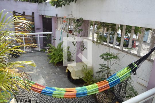 Quintal  de casa de condomínio à venda com 3 quartos, 120m² em Pechincha, Rio de Janeiro