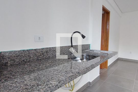 Cozinha / Área de serviço de kitnet/studio à venda com 1 quarto, 30m² em Vila Bastos, Santo André